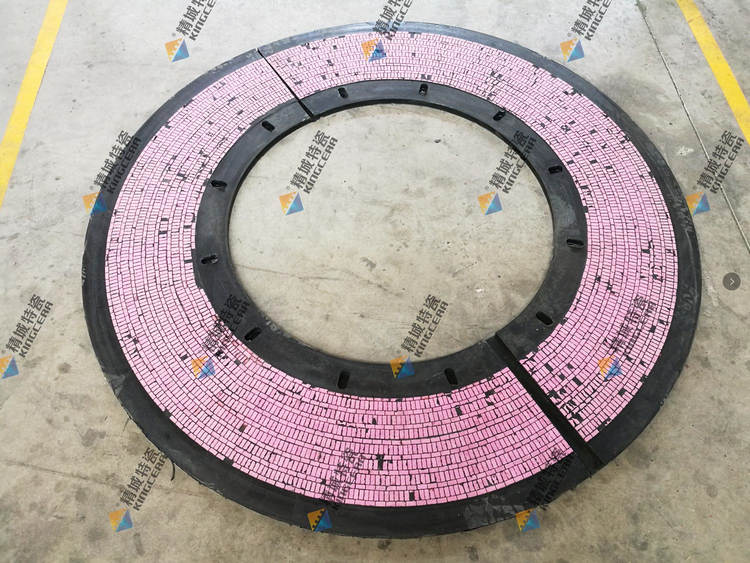 人生就是博官网耐磨陶瓷立磨磨辊密封环