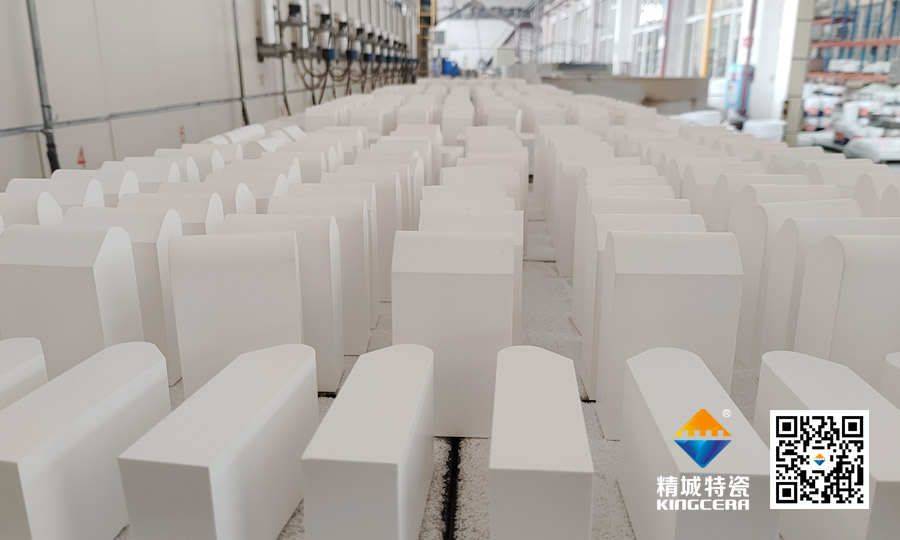 人生就是博官网特瓷耐磨陶瓷片