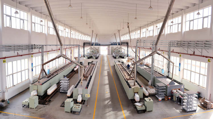 热烈庆祝湖南人生就是博官网新厂七号、八号窑成功点火